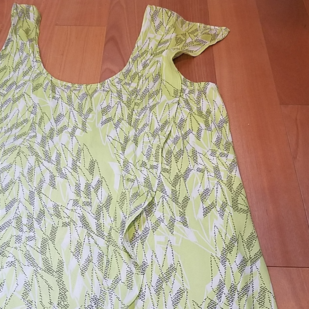 BCBG silky tank